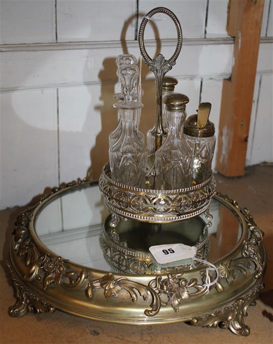 Plated mirrored table plateau and a cruet set